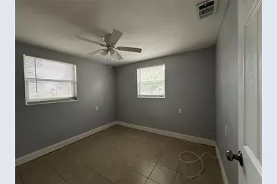 450 88th Avenue N, Saint Petersburg, FL 33702 - Photo 5