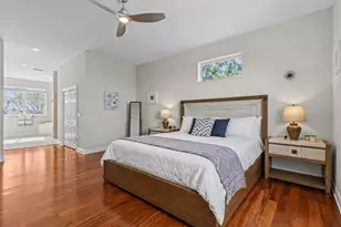 897 Point Seaside Dr, Crystal Beach, FL 34681 - Photo 33