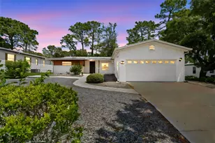 8206 Country Club Dr, Brooksville, FL 34613 - Photo 3