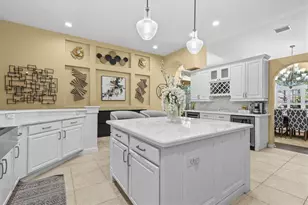 8331 Golden Prairie Dr, Tampa, FL 33647 - Photo 13
