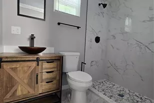 8623 N Willow Ave, Tampa, FL 33604 - Photo 9