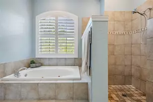 2008 N Pointe Alexis Dr, Tarpon Springs, FL 34689 - Photo 23