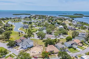 2008 N Pointe Alexis Dr, Tarpon Springs, FL 34689 - Photo 43
