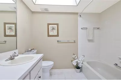 2261 Shelly Drive #D, Palm Harbor, FL 34684 - Photo 9