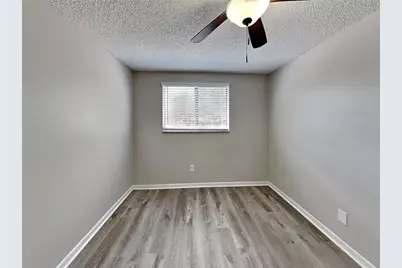 [Address not provided], Tampa, FL 33618 - Photo 9
