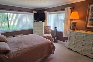 2532 Royal Pines Cir, Clearwater, FL 33763 - Photo 23