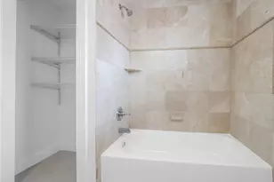 3122 W Crest Ave, Tampa, FL 33614 - Photo 29