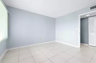 8950 Park Blvd, Seminole, FL 33777 - Photo 29