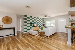 8242 31st Terrace N, Saint Petersburg, FL 33710 - Photo 11