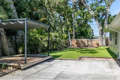 8242 31st Terrace N, Saint Petersburg, FL 33710 - Photo 43