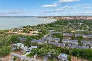 2920 W Ellis Dr, Tampa, FL 33611 - Photo 53