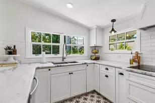 1820 1st St N, Saint Petersburg, FL 33704 - Photo 9