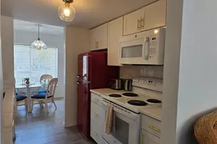 4215 E Bay Dr, Clearwater, FL 33764 - Photo 9