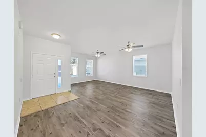 3223 Azalea Blossom Drive, Plant City, FL 33567 - Photo 11