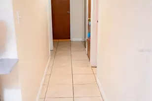 8204 Trammell Trail, Tampa, FL 33619 - Photo 27