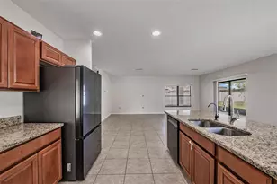 14336 Haddon Mist Dr, Wimauma, FL 33598 - Photo 11