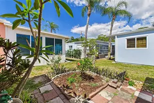 325 Sky Loch Dr W, Dunedin, FL 34698 - Photo 29