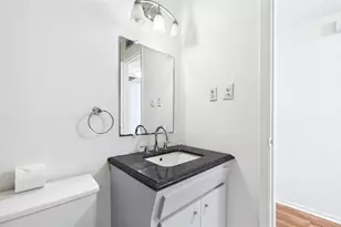 325 Sky Loch Dr W, Dunedin, FL 34698 - Photo 23