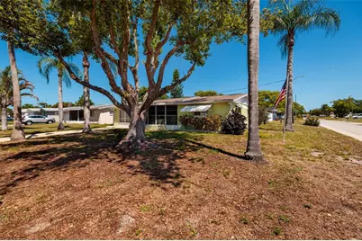 5209 Lofton Drive, New Port Richey, FL 34652 - Photo 3