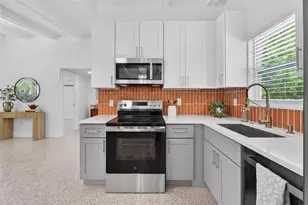 4029 3rd Ave S, Saint Petersburg, FL 33711 - Photo 13