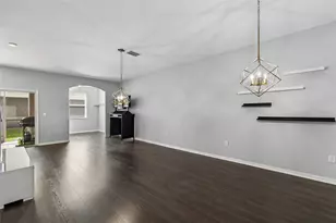 3566 High Hampton Cir, Tampa, FL 33610 - Photo 13