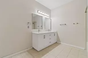 3566 High Hampton Cir, Tampa, FL 33610 - Photo 23