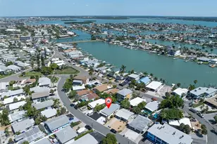 11095 2nd St E, Treasure Island, FL 33706 - Photo 33
