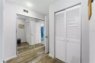 10801 W Elbow Dr, Tampa, FL 33612 - Photo 15