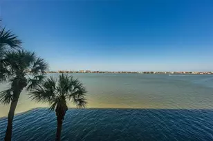 4750 Cove Cir, Saint Petersburg, FL 33708 - Photo 27