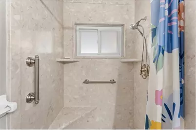 9875 Mainlands Boulevard W, Pinellas Park, FL 33782 - Photo 29