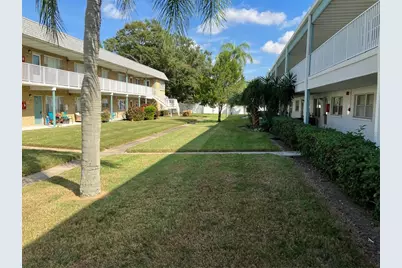 5247 81st Street N #18, Saint Petersburg, FL 33709 - Photo 15