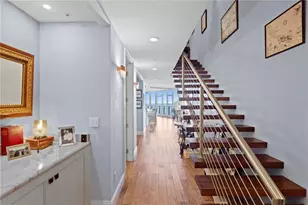 175 1st St S, Saint Petersburg, FL 33701 - Photo 3