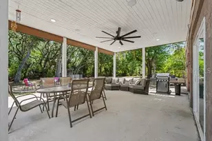 3108 Arrowsmith Rd, Wimauma, FL 33598 - Photo 7