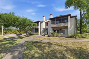 10265 Gandy Blvd N, Saint Petersburg, FL 33702 - Photo 1