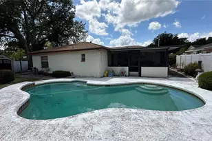 8603 Barkwood Pl, Tampa, FL 33615 - Photo 3