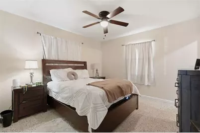 10107 N Aster Avenue, Tampa, FL 33612 - Photo 27