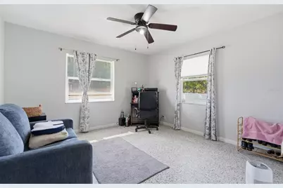 10107 N Aster Avenue, Tampa, FL 33612 - Photo 25