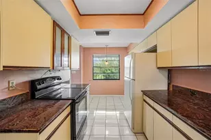 1601 43rd Street N, Saint Petersburg, FL 33713 - Photo 17