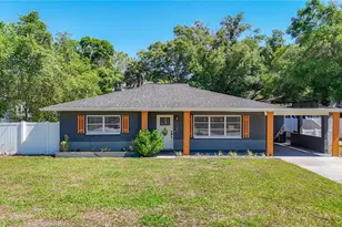 135 Connie Ave, Tampa, FL 33613 - Photo 1