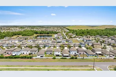 10216 Carloway Hills Drive, Wimauma, FL 33598 - Photo 33