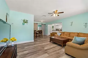 111 W Grapefruit Cir, Clearwater, FL 33763 - Photo 9