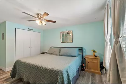 111 W Grapefruit Circle, Clearwater, FL 33763 - Photo 25