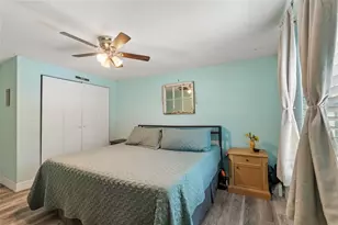 111 W Grapefruit Cir, Clearwater, FL 33763 - Photo 25