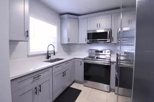 11808 N Armenia Ave, Tampa, FL 33612 - Photo 7