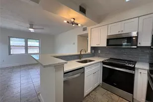 1140 3rd St N, Safety Harbor, FL 34695 - Photo 3