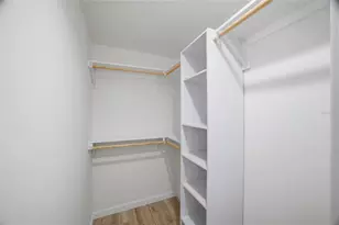 7520 20th St N, Saint Petersburg, FL 33702 - Photo 27