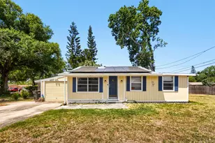 4420 44th St N, Saint Petersburg, FL 33714 - Photo 1