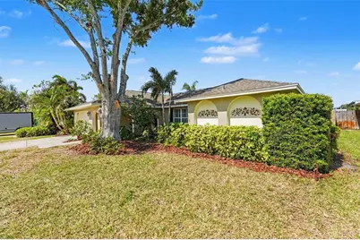 10392 136th Street, Largo, FL 33774 - Photo 3