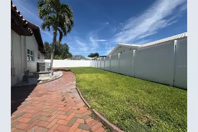 1200 80th St S, Saint Petersburg, FL 33707 - Photo 81