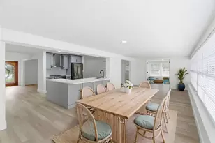 1200 80th St S, Saint Petersburg, FL 33707 - Photo 13
